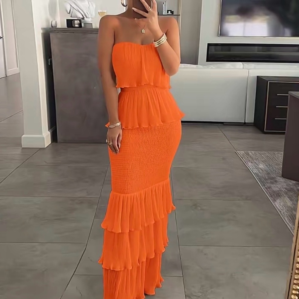 Strapless Shirred Pleated Maxi Dress, Viral on TikTok, NWOT